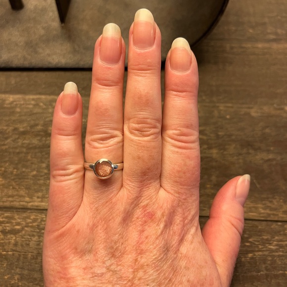 Peach Oregon Sunstone Sterling Ring - Picture 8 of 8